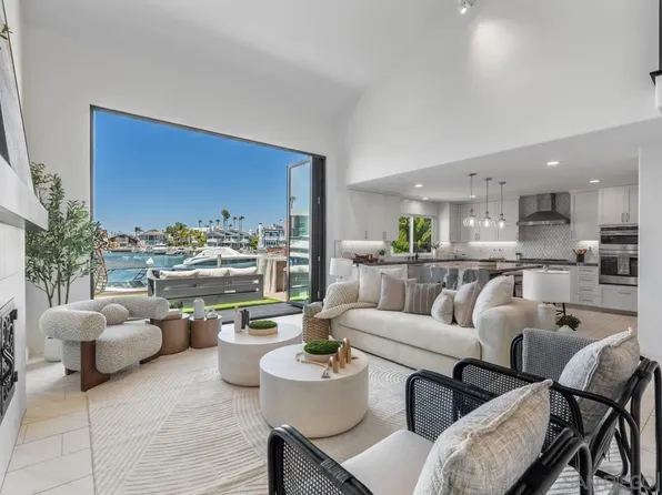 27 Green Turtle Rd, Coronado, CA 92118