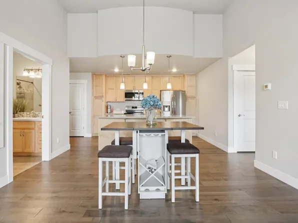 4612 Hahns Peak Dr #302, Loveland, CO 80538