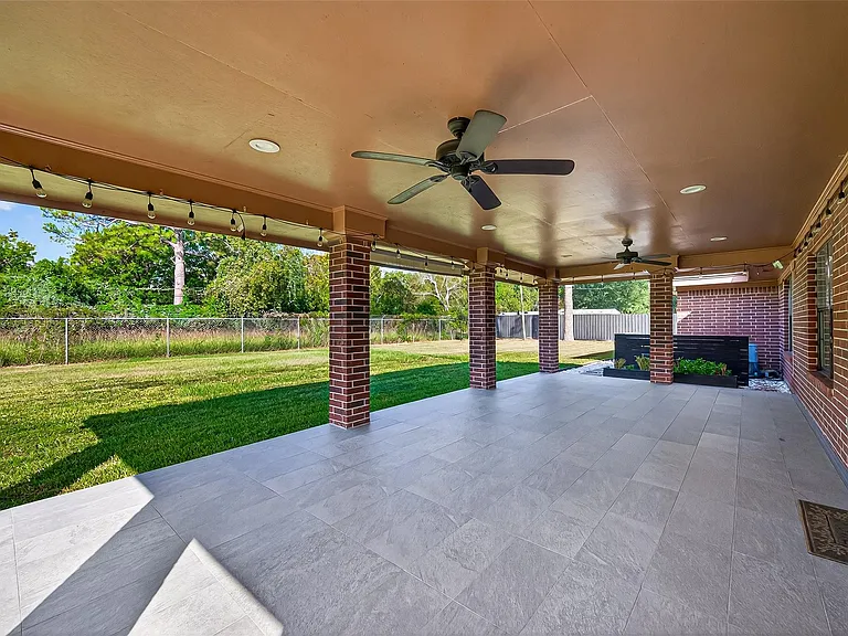 11507 Oak Valley Dr — Photo 42
