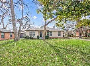 904 Treasure Rd, Garland, TX 75041