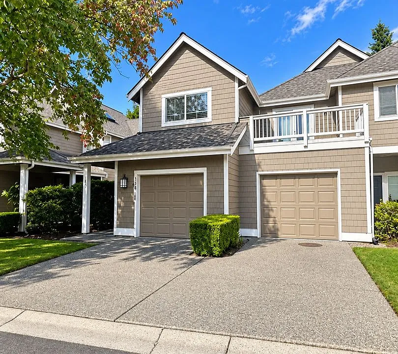 3712 101st Way NE #505