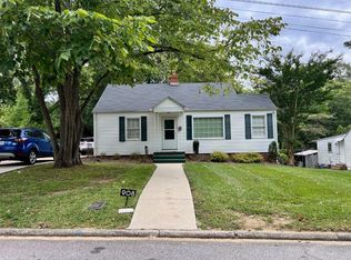 908 Holmes St, Salisbury, NC 28144