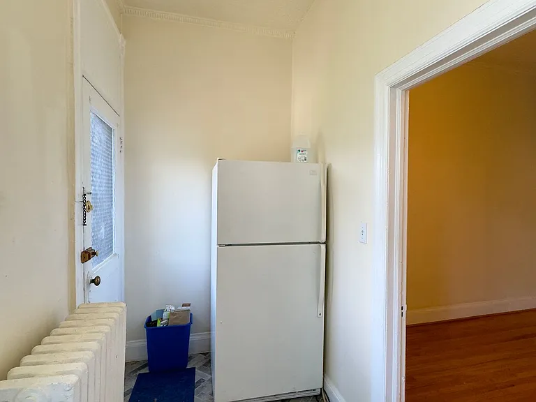 Charming Apartment Units in Charles Village, Baltimore, MD! — Photo 9
