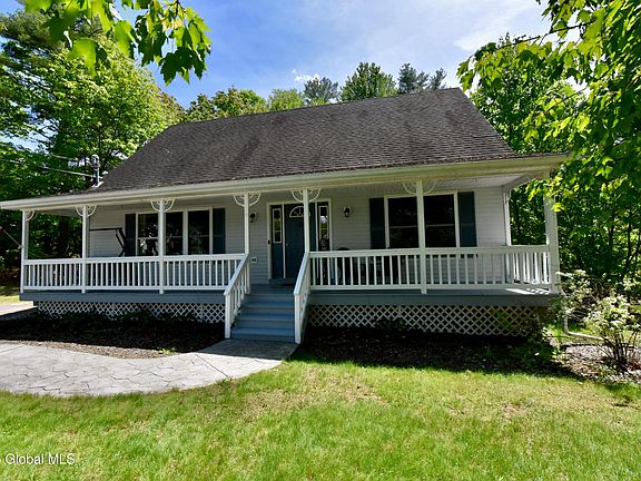 2nd image of 119 Lemont Avenue