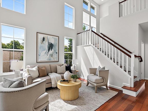 4th image of 4252 Escudo Ct