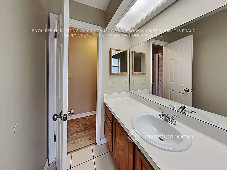 2800 W Covington Dr — Photo 16