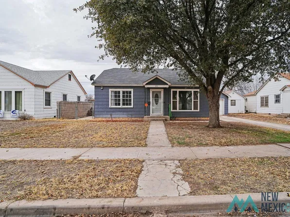 703 N Hickory St, Carlsbad, NM 88220