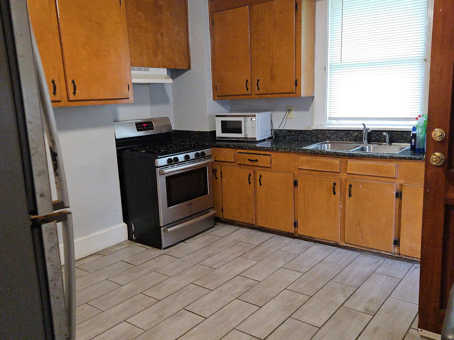 700 Summit Avenue - 1 — Photo 4