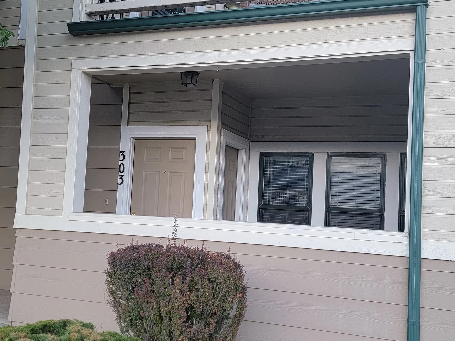 2 bed, 793 sqft, $1,700 — Photo 2