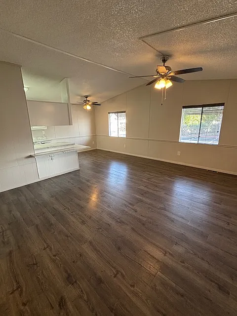 2 bed, 1152 sqft, $1,400 — Photo 4