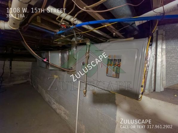 1108 W 15th St, Muncie, IN 47302