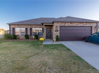3771 Bueno Ave, Springdale, AR 72764