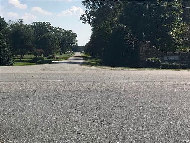 2nd image of 165 Harwell Rd
