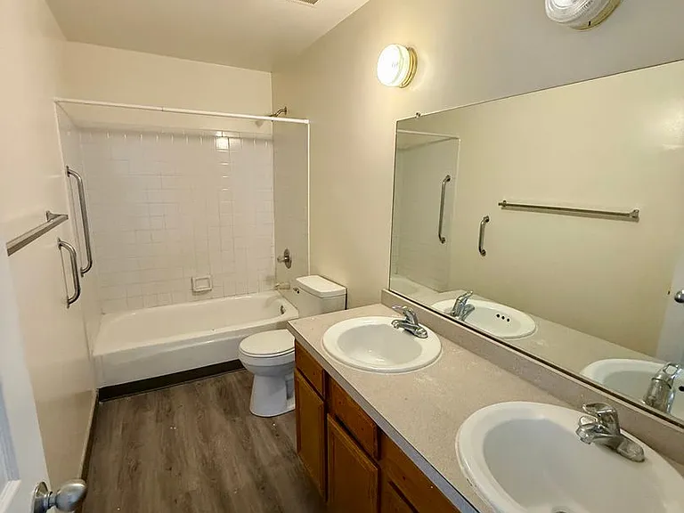 800 South 55th — Photo 7
