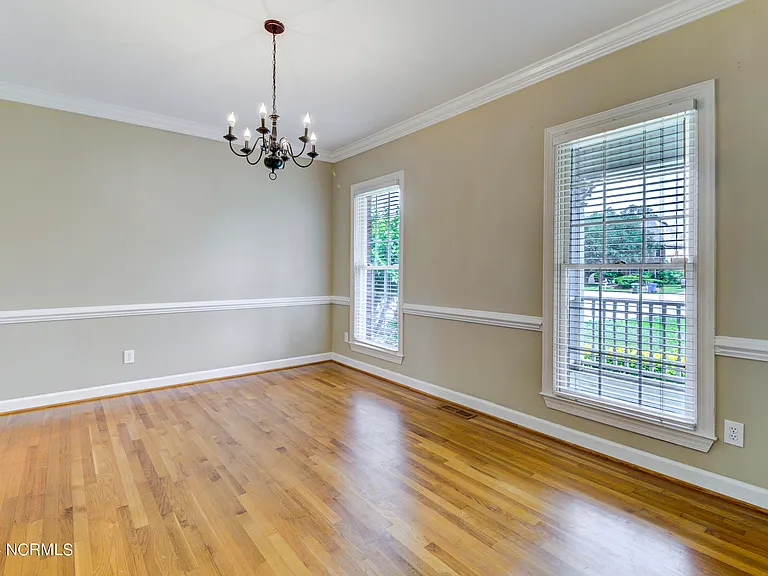 3128 Braemar Ln — Photo 14