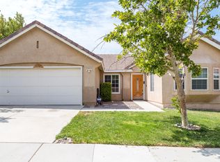 6022 W Avenue J4, Lancaster, CA 93536