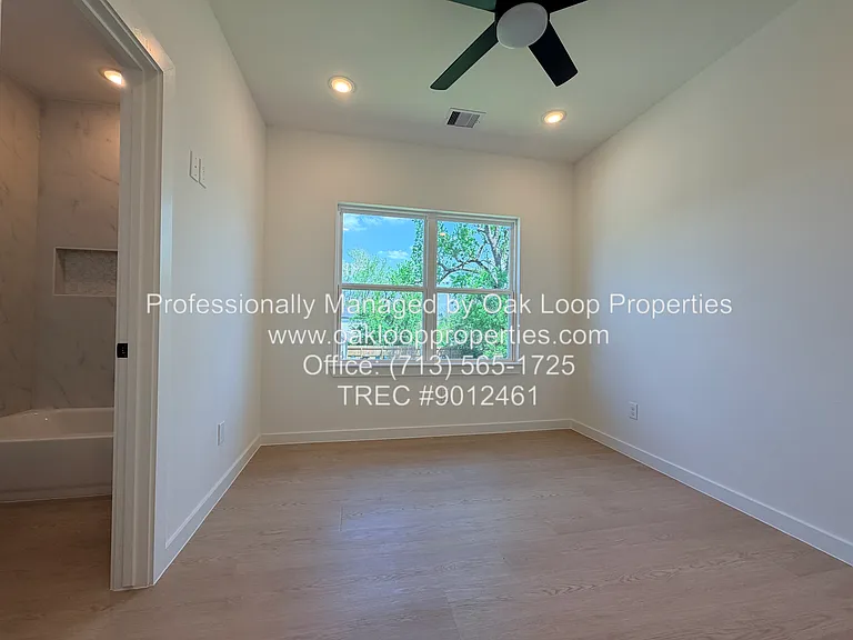 1031 N Ln #B — Photo 16