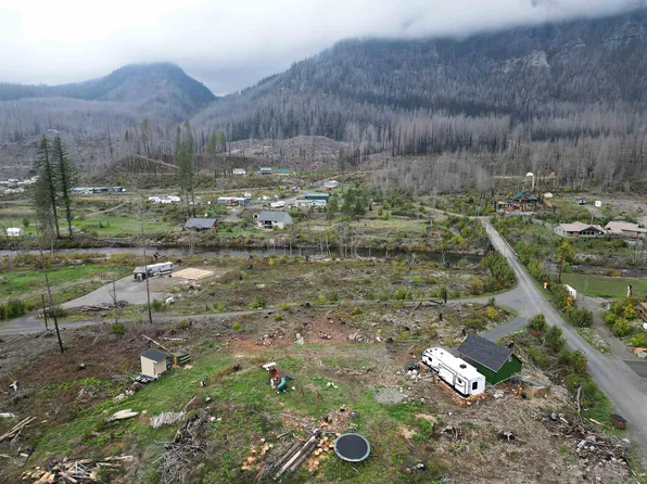 35296 Ruth St, Lyons, OR 97358