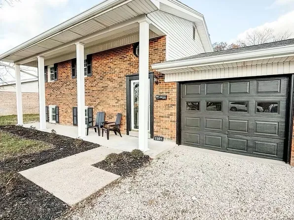 1107 N Boeke Rd, Evansville, IN 47711