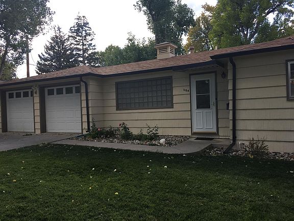 Not a great photo, but it does show the current color of the house.