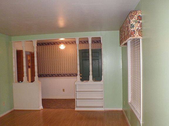 3rd image of 2306 Buccaneer Dr