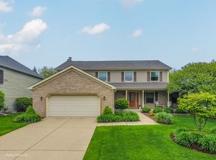 503 Mayfair Ln, Naperville, IL 60565