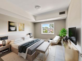 1840 Cabana Rd E, Windsor, ON N8W0B4