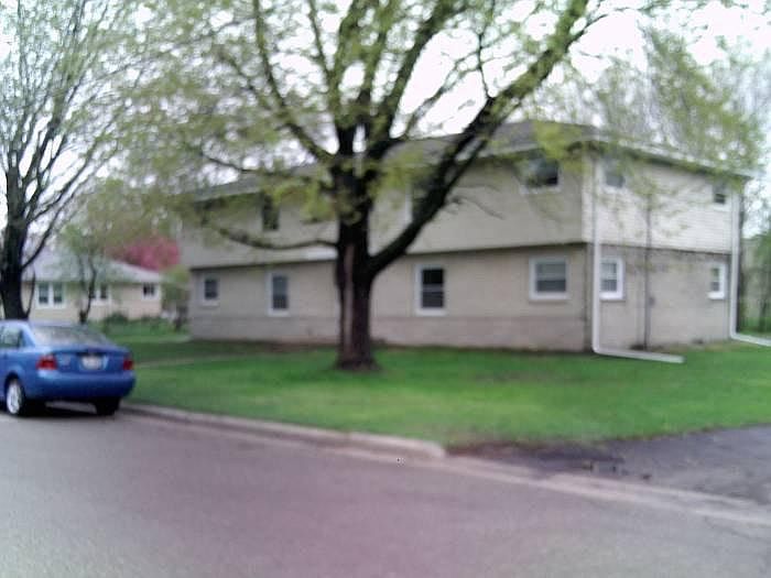 1st image of 1008 Mary St #4