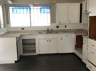 712 W Henrietta Ave, Kingsville, TX 78363