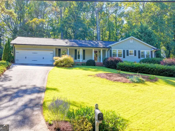 673 Steeple Chase Dr, Lawrenceville, GA 30044