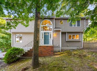 18 Angela Cir, Melrose, MA 02176