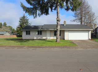 2131 NE Thomas St, Hillsboro, OR