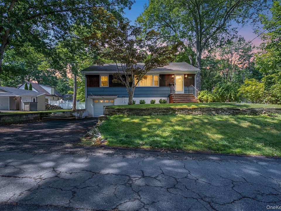 1st image of 11 Forest Drive