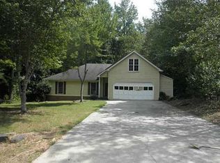 525 Sweet Creek Dr, Lawrenceville, GA 30044