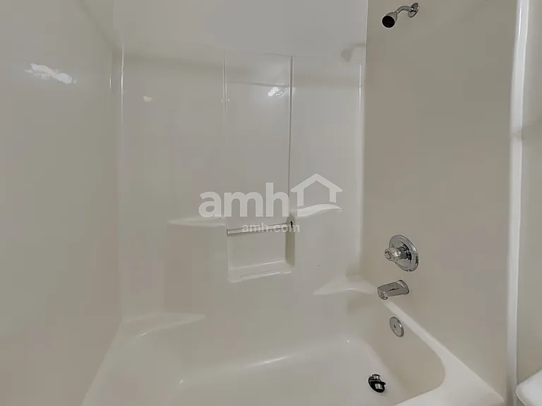 4305 Windale Dr — Photo 16