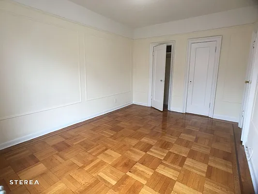 Rented by Sterea Agency | media 21