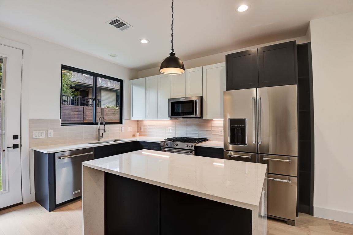 2103 Prather Ln B, Austin, TX 78704 MLS 8023104 Zillow