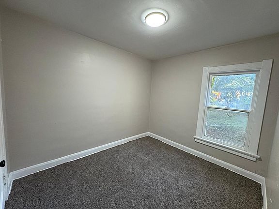 3rd image of 2330 Upton Ave #2330