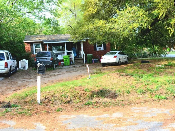 7653 Terry St, Columbia, SC 29209