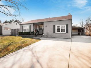 839 S Big Bend Rd, Wichita, KS 67218