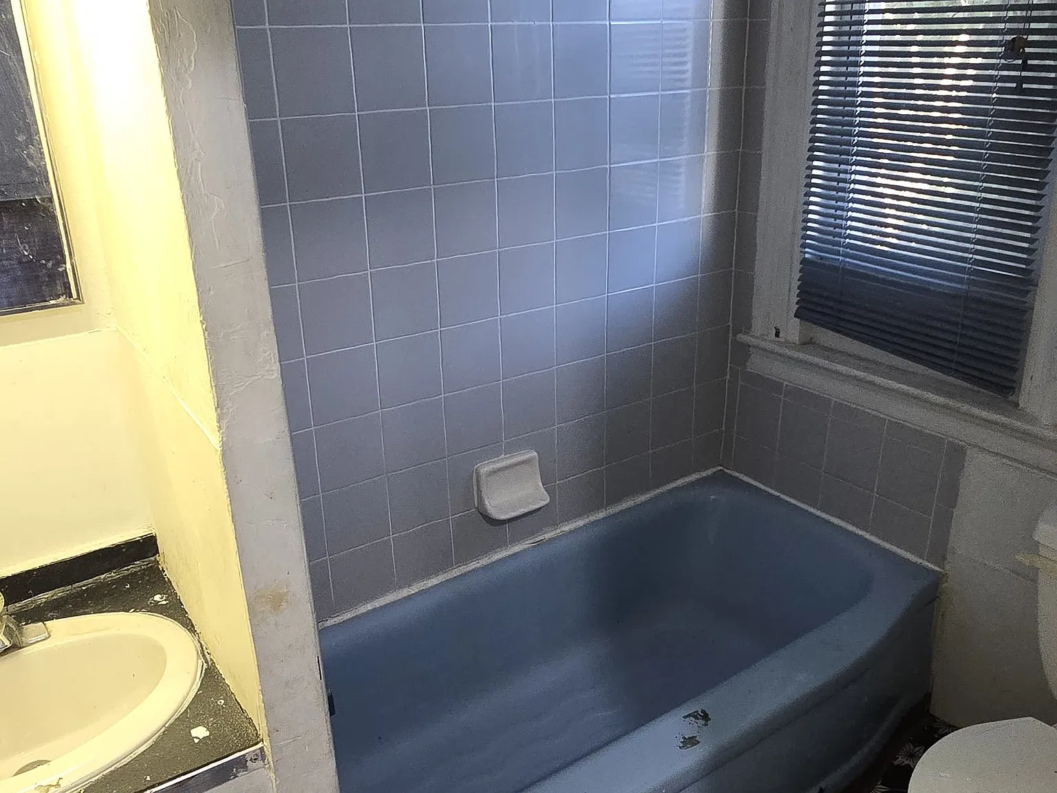 2 bed, 850 sqft, $1,450 — Photo 3