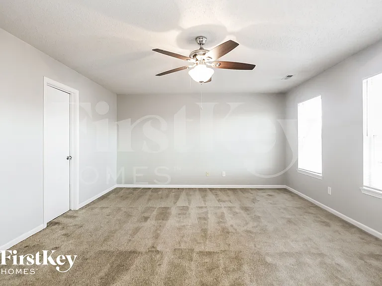 12230 Sweet Creek Trl — Photo 7