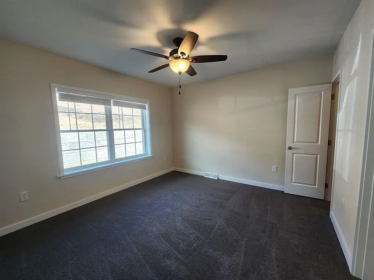 73 Ivan Dr #8 — Photo 10