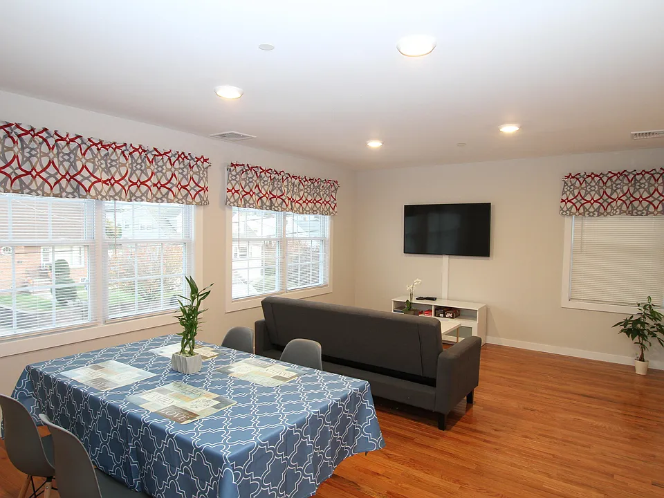 Open living and dining layout, perfect for entertaining
