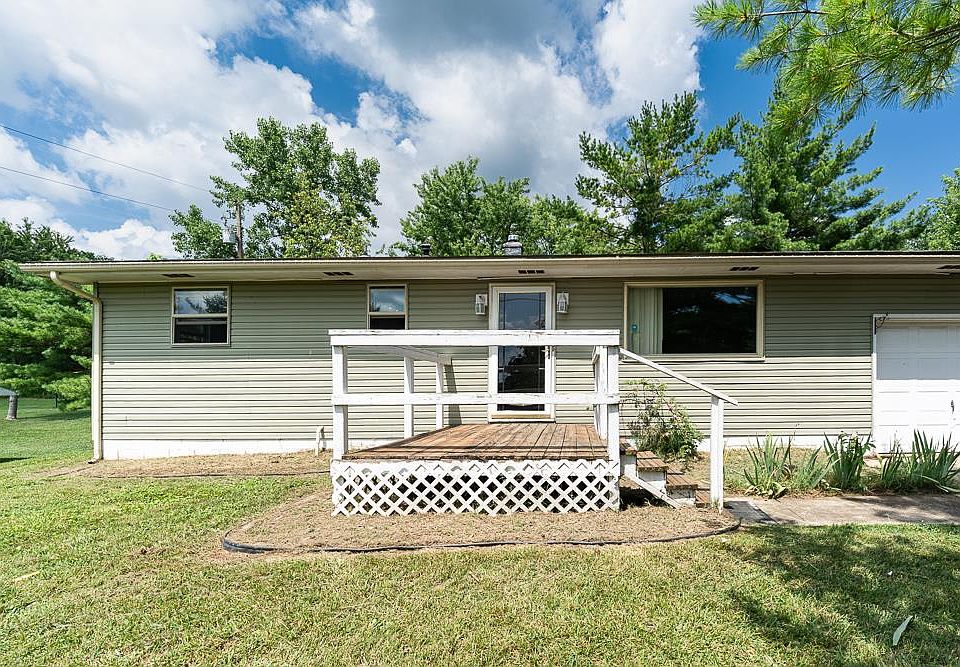 1st image of 465 Vernon Dr