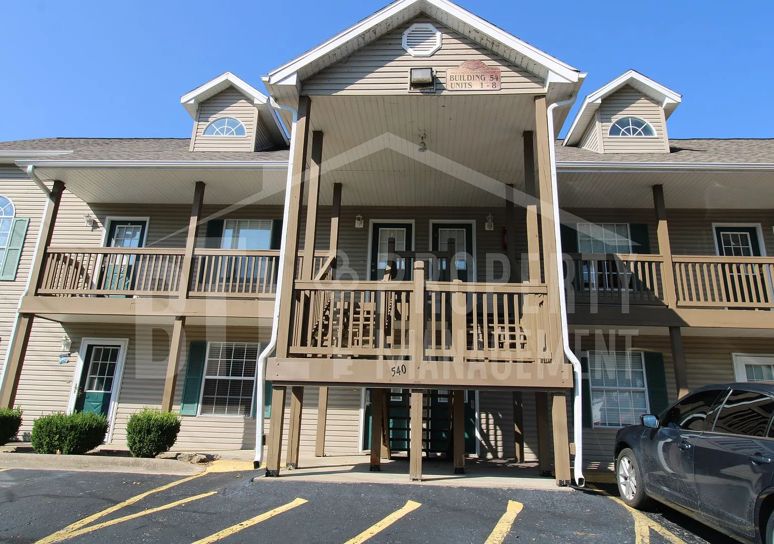 Charming 2 Bedroom in Branson! — Photo 1