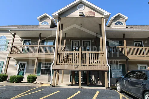 540 Abby Ln #8 Photo 1