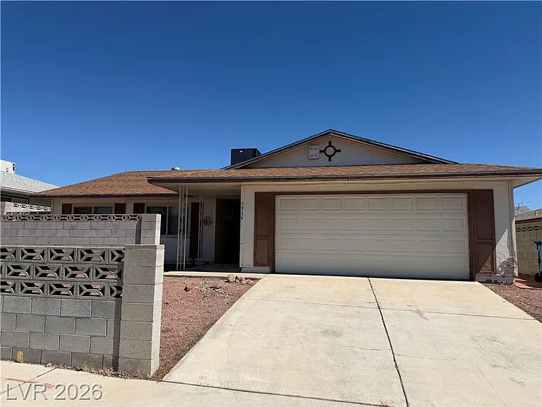 7916 Ducharme Ave — Photo 1
