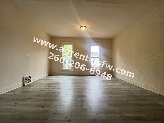 2nd image of 1302 W Washington Blvd APT 7