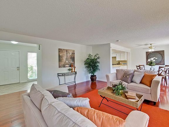 4th image of 3575 Lehigh Dr APT 22
